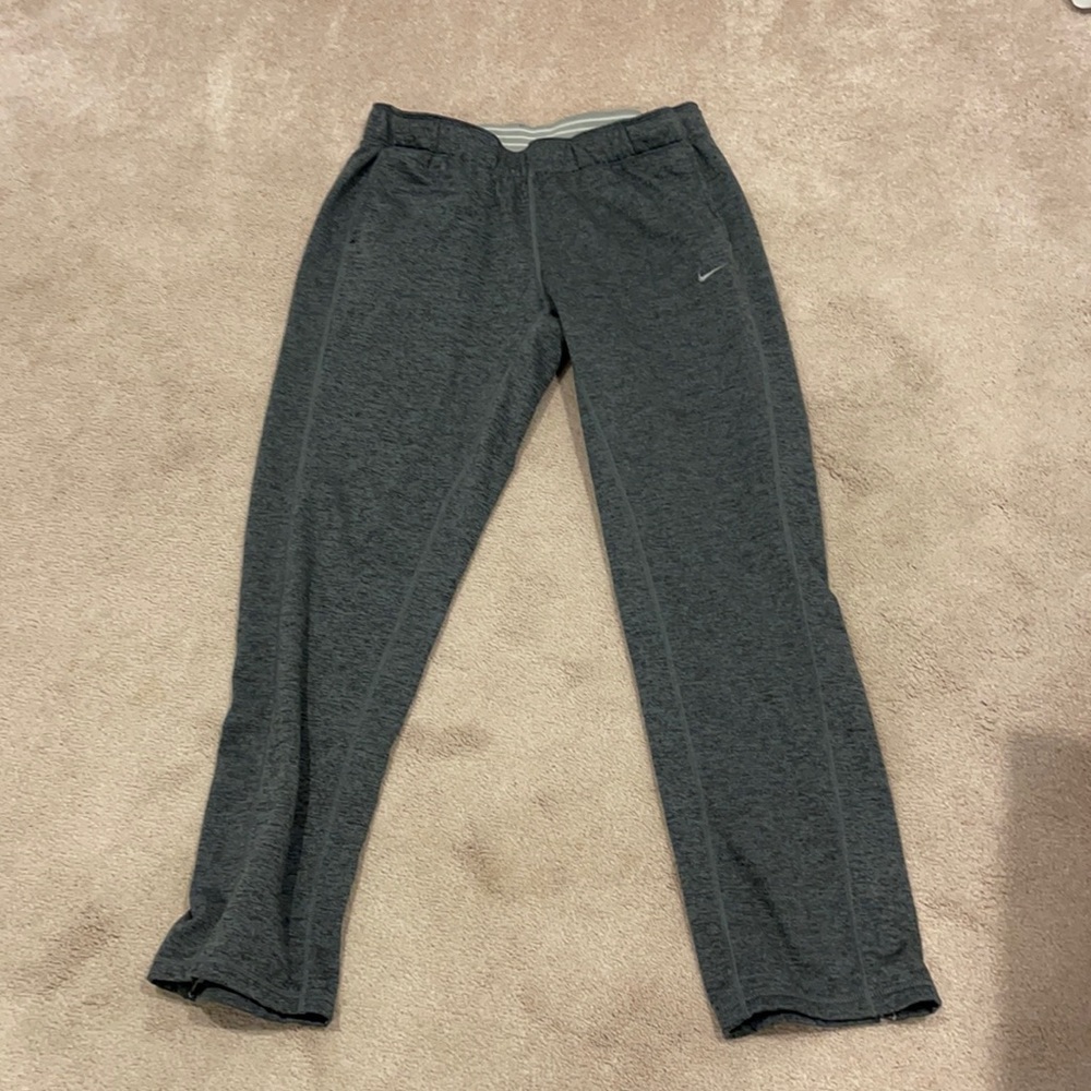Nike full length Thermafit sweatpants. Fleece lined.